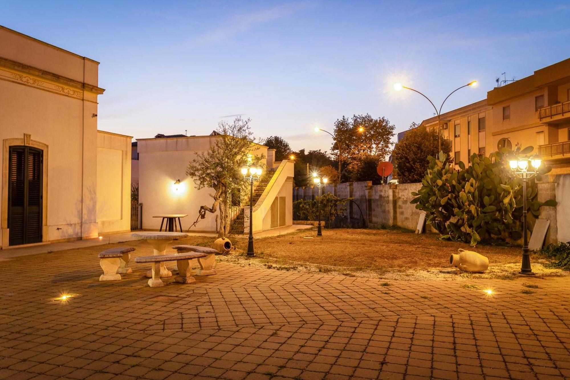 Affittacamere Giardino Delle Zie-Vicino Ospedale Cardinale Panico Tricase Kültér fotó