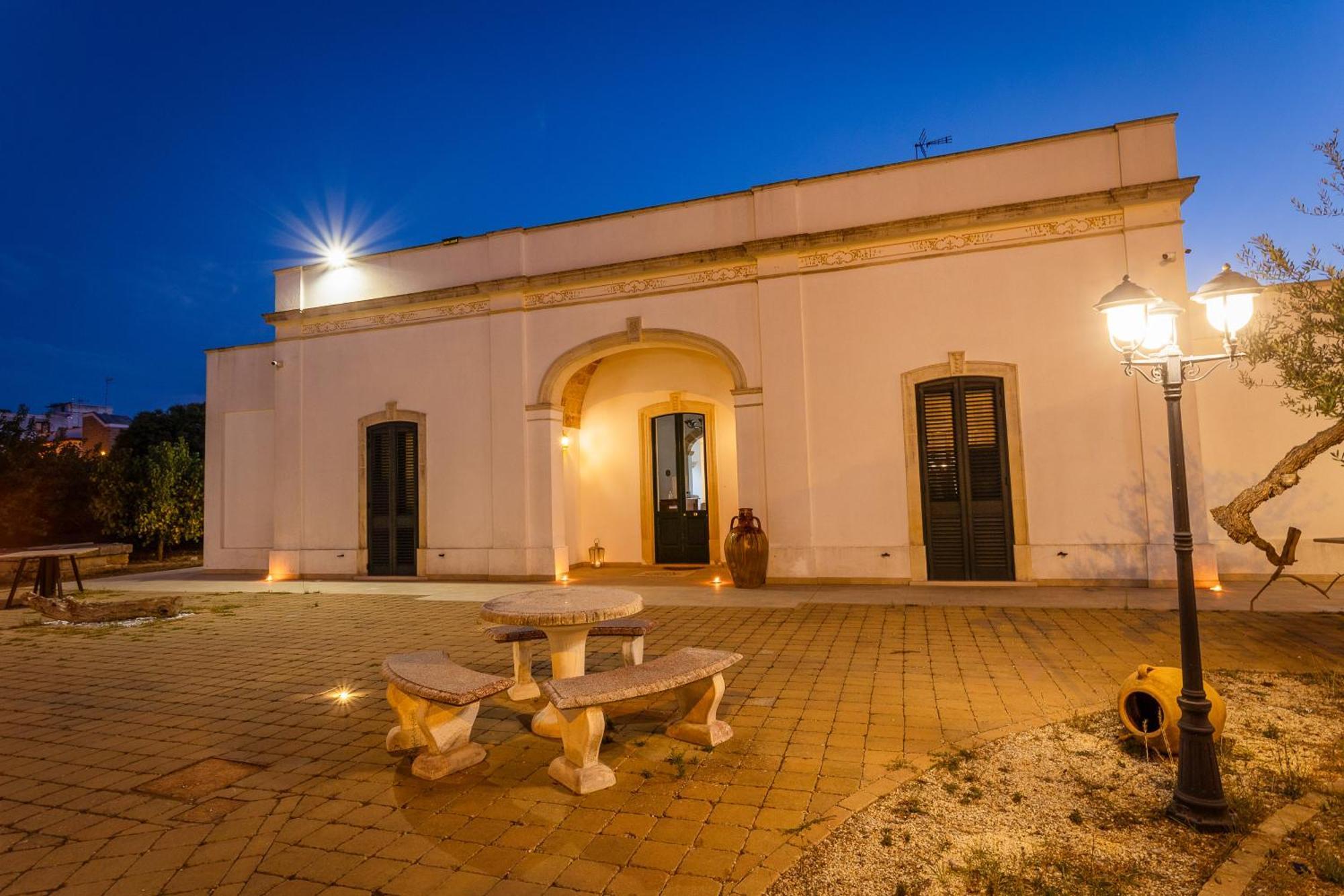 Affittacamere Giardino Delle Zie-Vicino Ospedale Cardinale Panico Tricase Kültér fotó